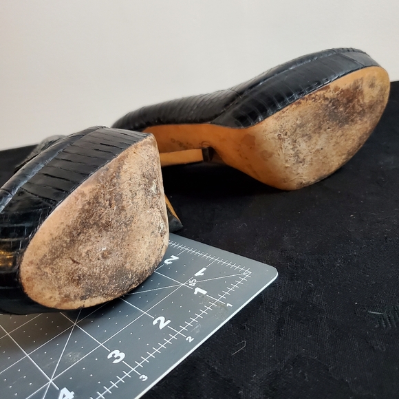 House of Harlow 1960 Black Snake Leather, Pin-Up Sexy Pump Heels - Picture 15 of 15